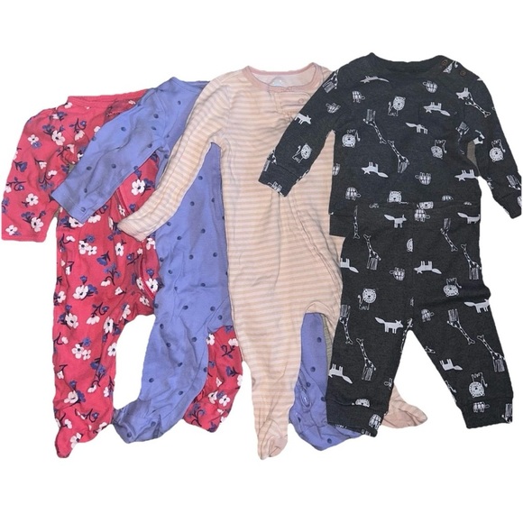 Baby Girl Footie Pajamas Long Sleeve Bodysuits Lot Size 3-6 Months 2 Way Zipper - Picture 1 of 11